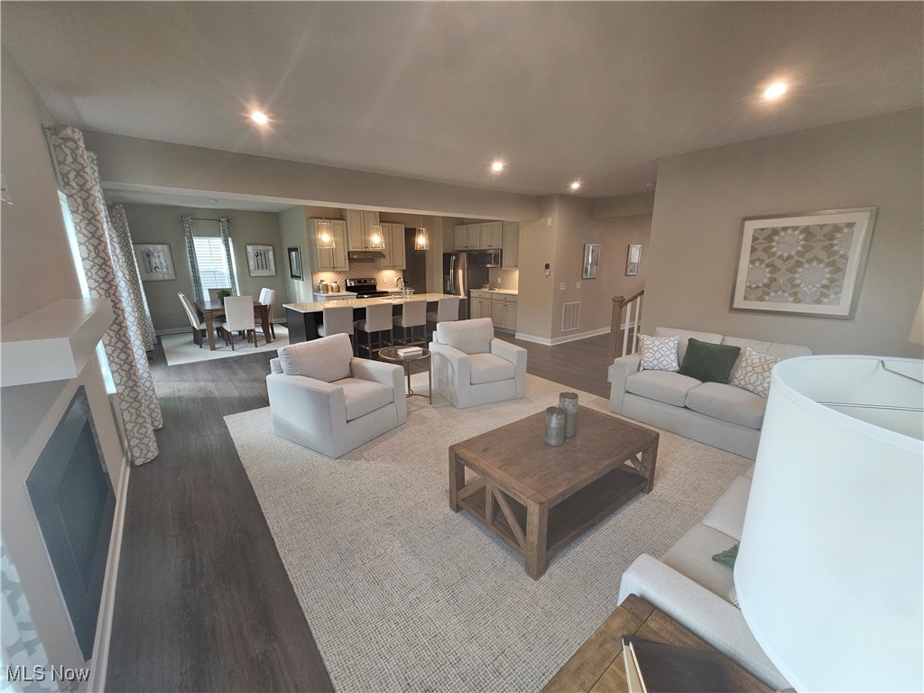 Hickory Crk Ph One - Residential