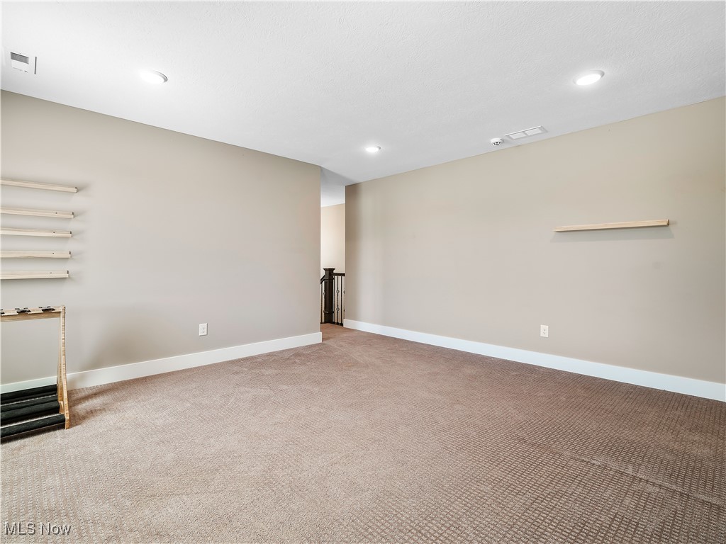 6475 Horizon Drive, Valley City, Ohio image 41