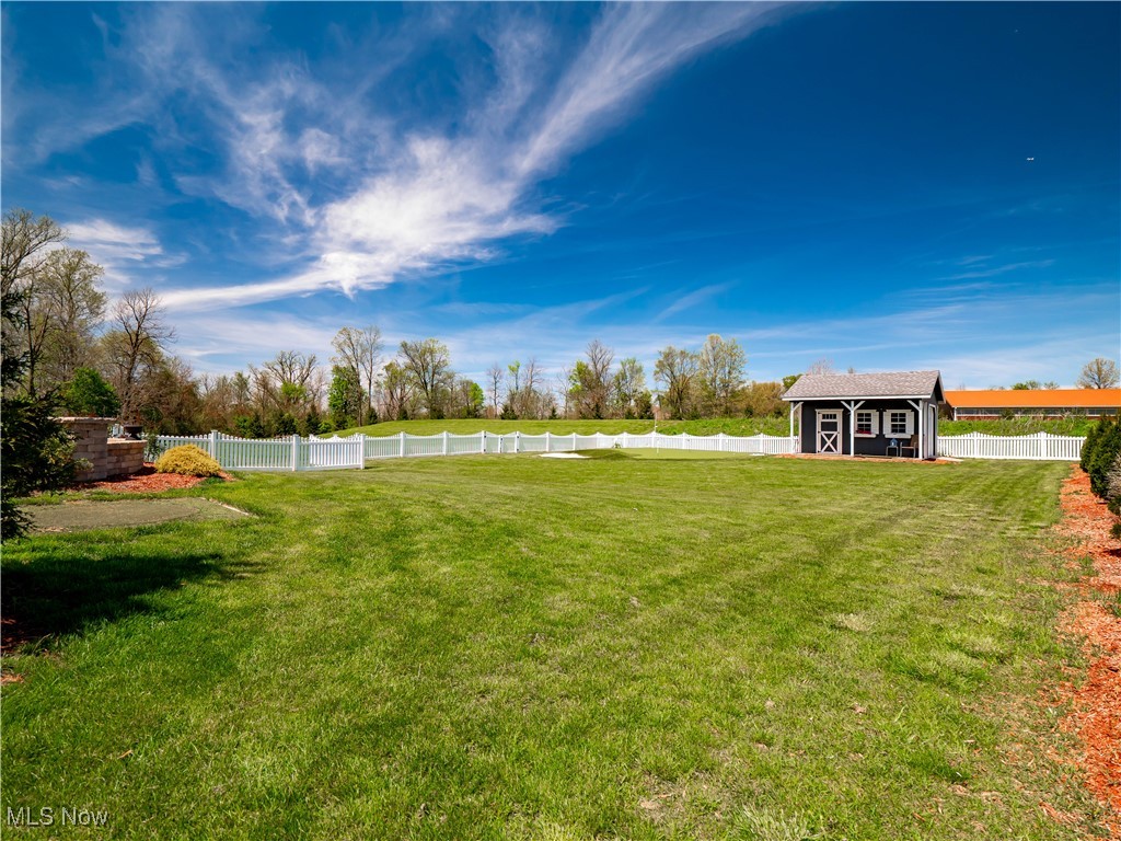 6475 Horizon Drive, Valley City, Ohio image 4