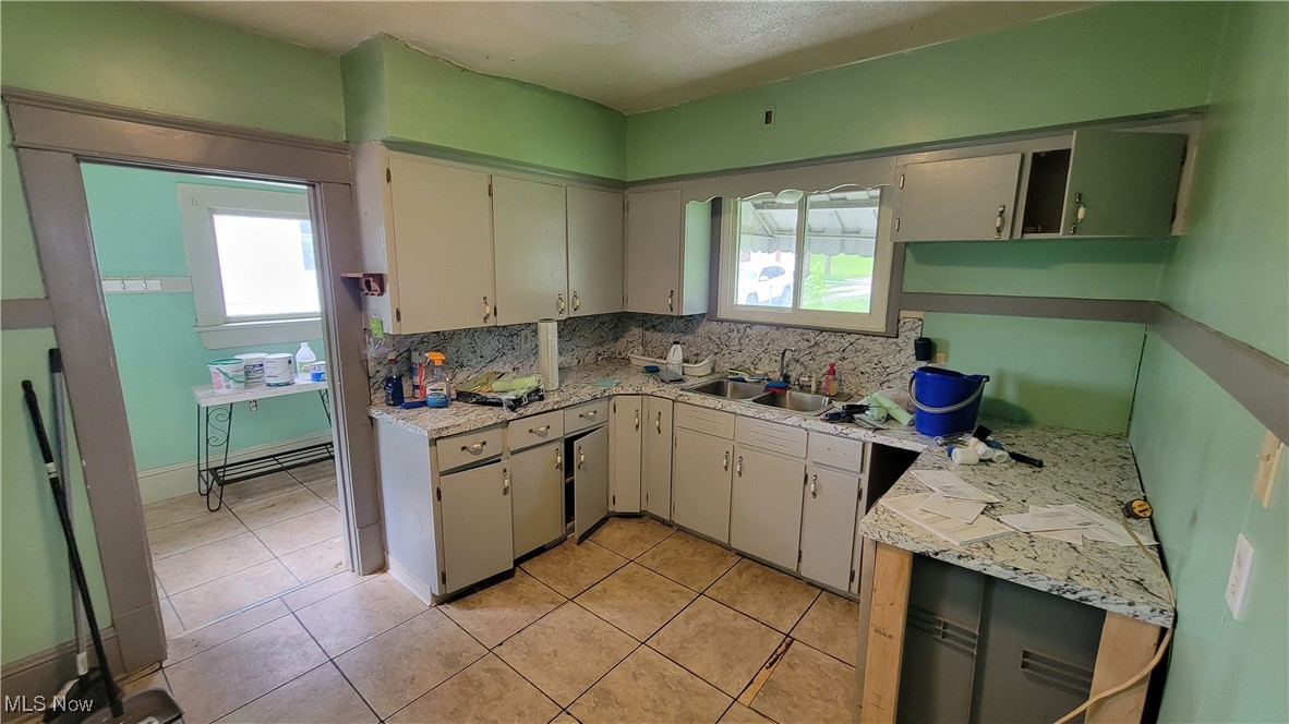 825 Wade Avenue, Alliance, Ohio image 15