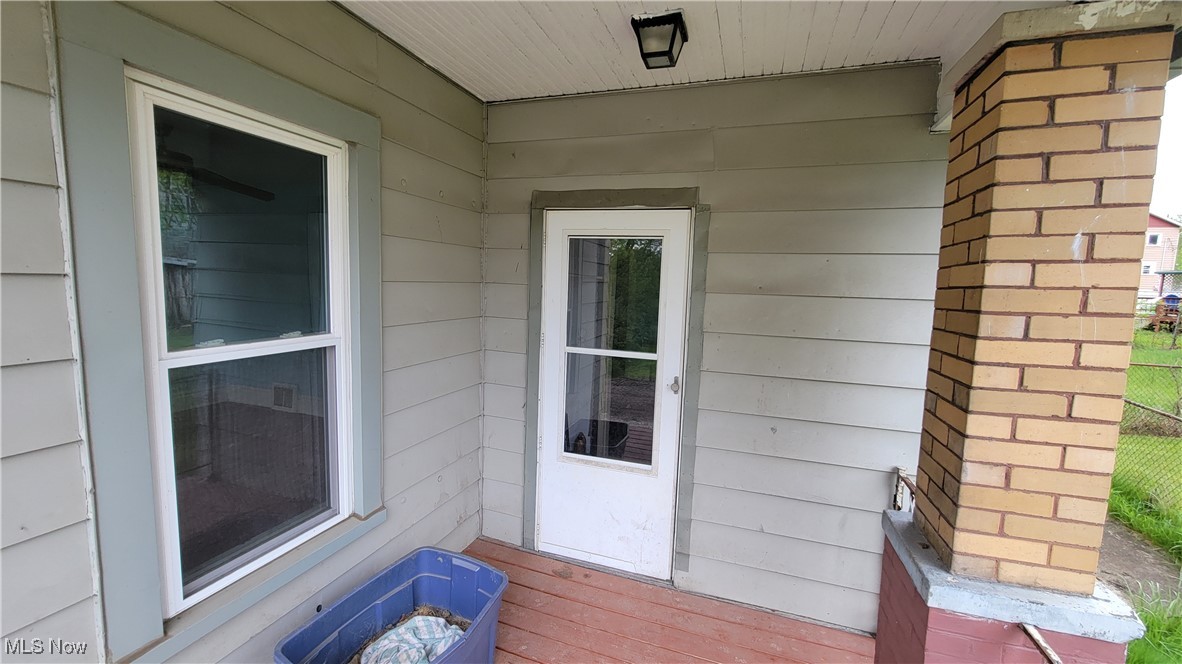 825 Wade Avenue, Alliance, Ohio image 5