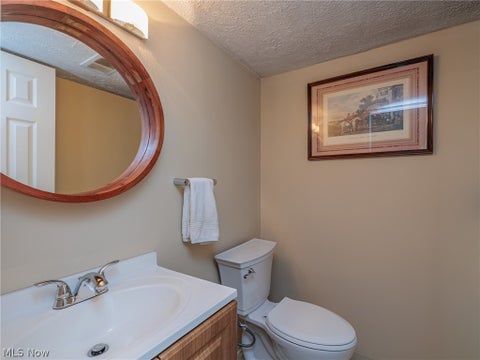 Tiny photo for 6472 Lafayette Drive, Mentor, OH 44060 (MLS # 5252554)
