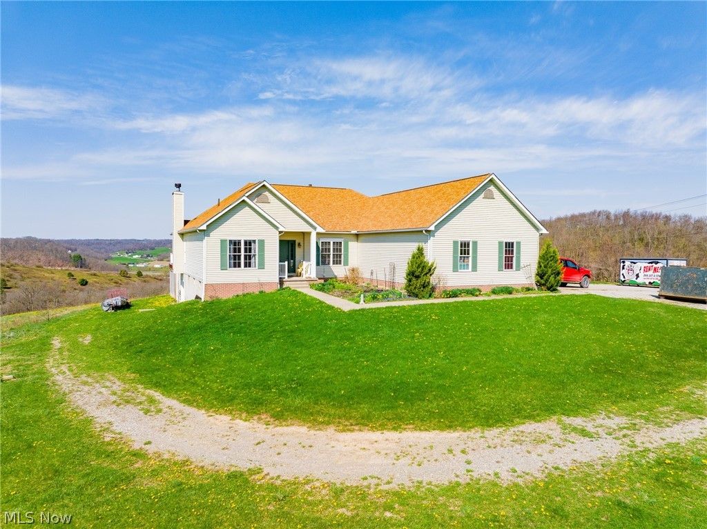 Photo of 3730 Rice Rd RD SW, New Philadelphia, OH 44663 (MLS # 5205541)