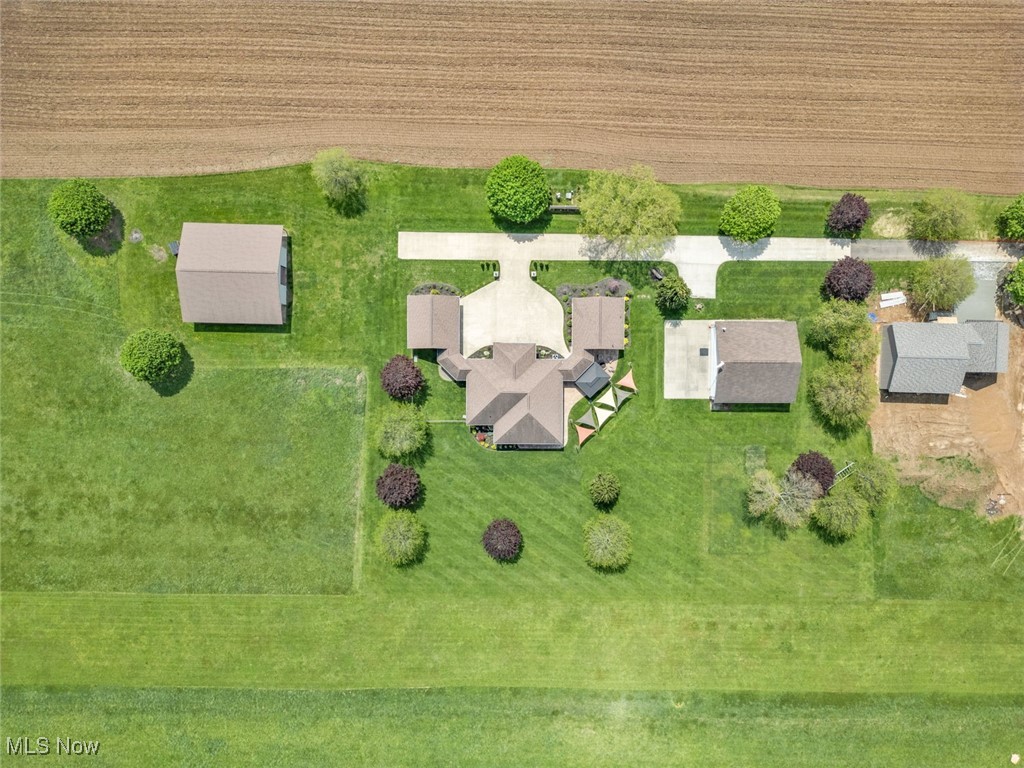 8050 Avalon Road, Malvern, Ohio image 45