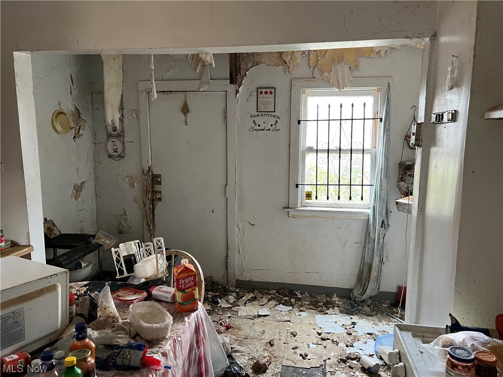 Pointer - Residential