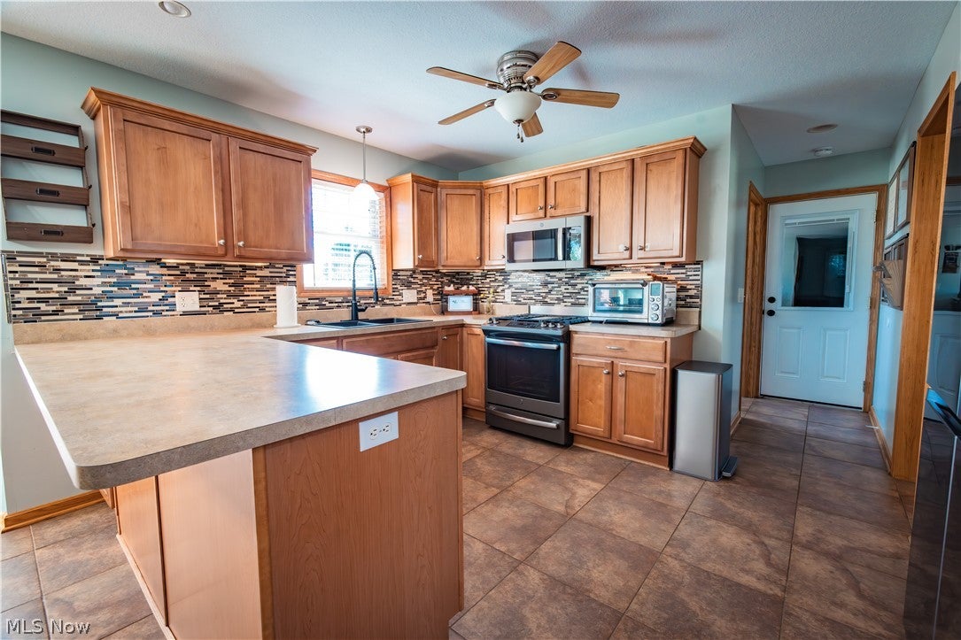 10465 Carrousel Woods Drive