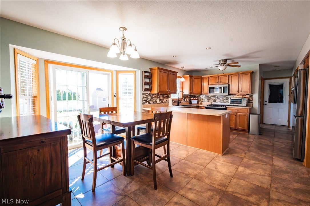 10465 Carrousel Woods Drive
