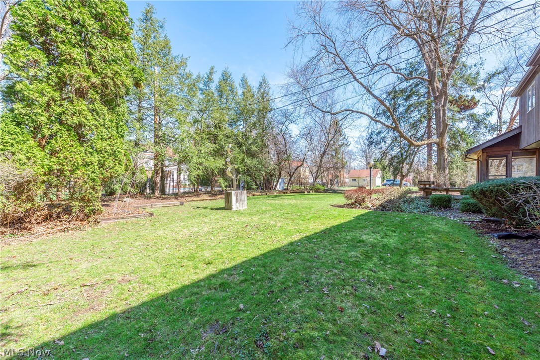 Edgemere Place - Residential