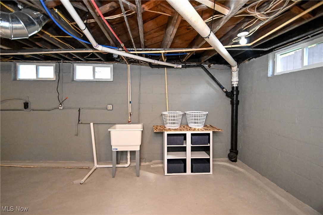 Ravenna Bldg Co - Residential