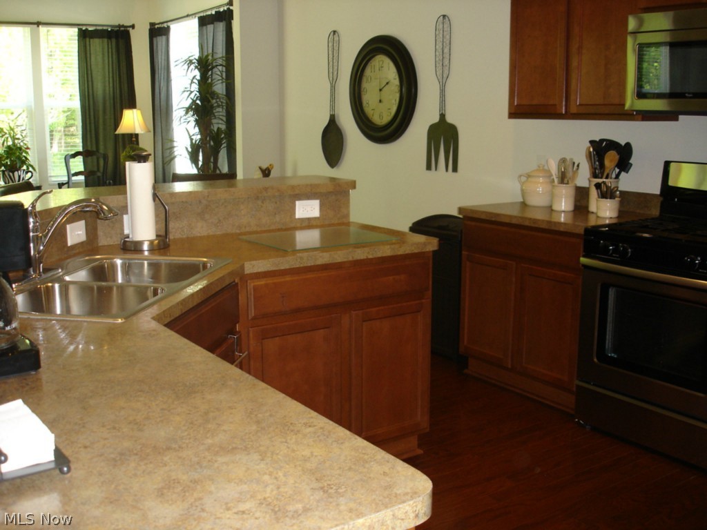 Woods of Schneider Reserve - Residential