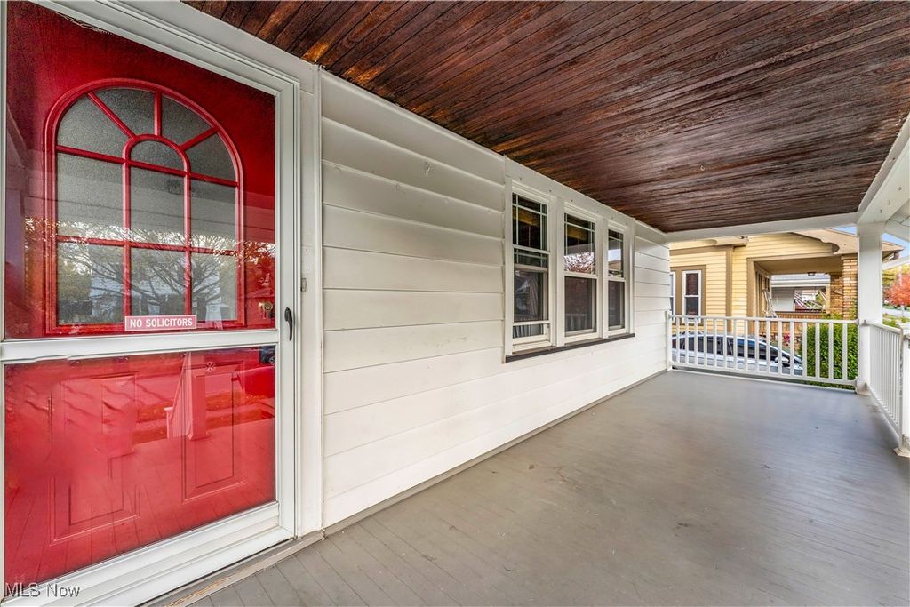 Photo of 18901 Renwood Avenue, Euclid, OH 44119 (MLS # 5176902)