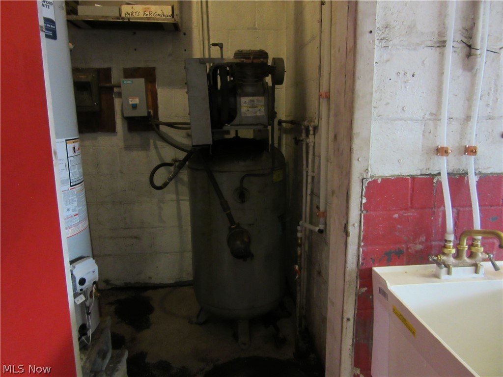 Cleveland, Ohio 44103, United States, ,Commercial,Active,53994