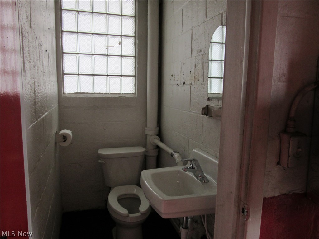 Cleveland, Ohio 44103, United States, ,Commercial,Active,53994