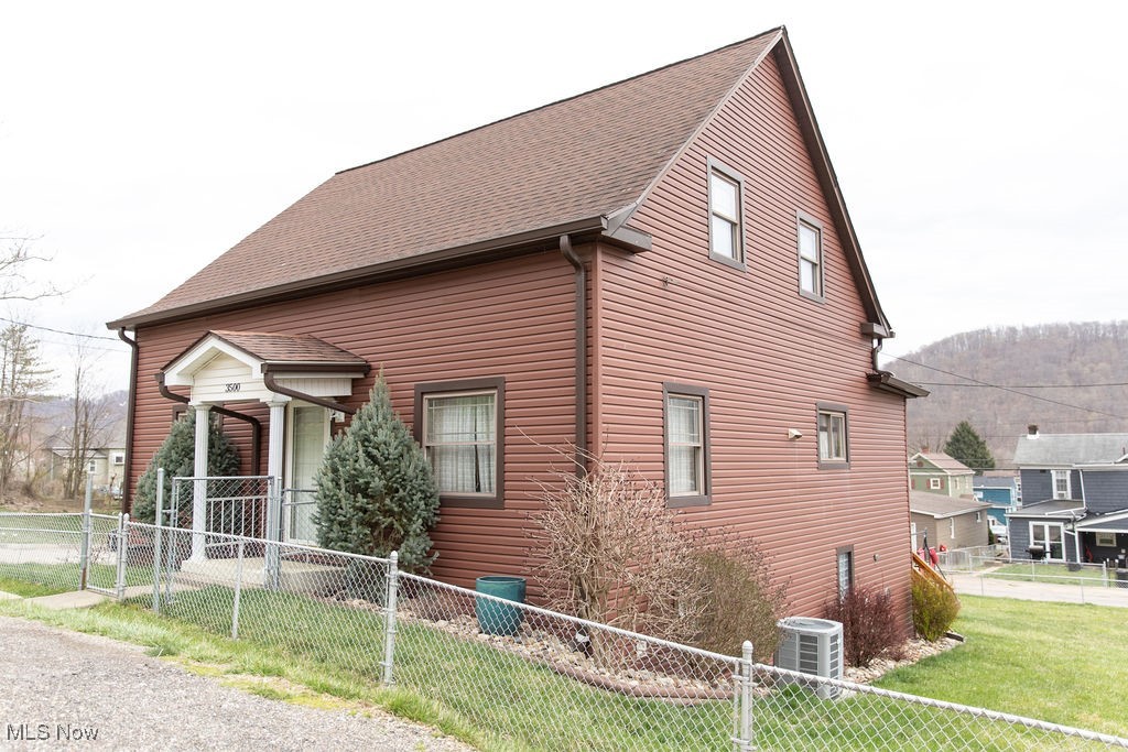 3500 Leona Avenue, Shadyside, Ohio image 1