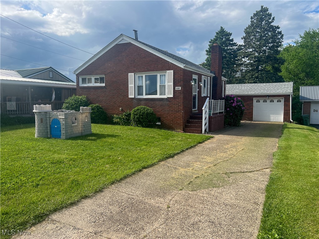 644 9th Avenue, East Liverpool, Ohio image 1