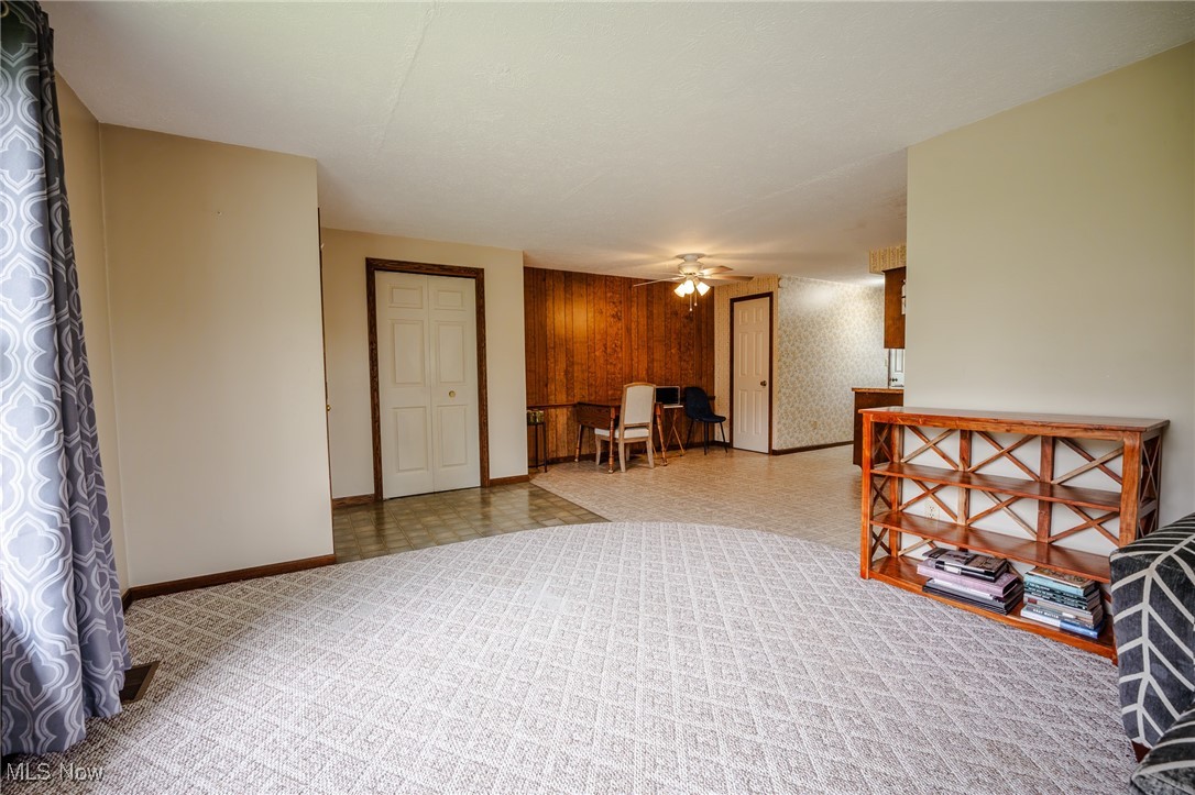 4991 Walnut Street, Sugarcreek, Ohio image 33