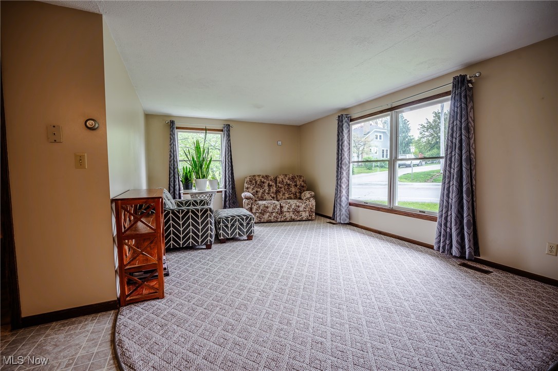 4991 Walnut Street, Sugarcreek, Ohio image 32
