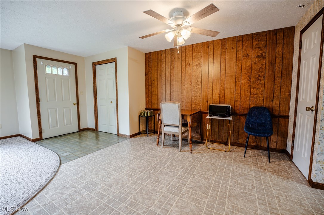 4991 Walnut Street, Sugarcreek, Ohio image 35