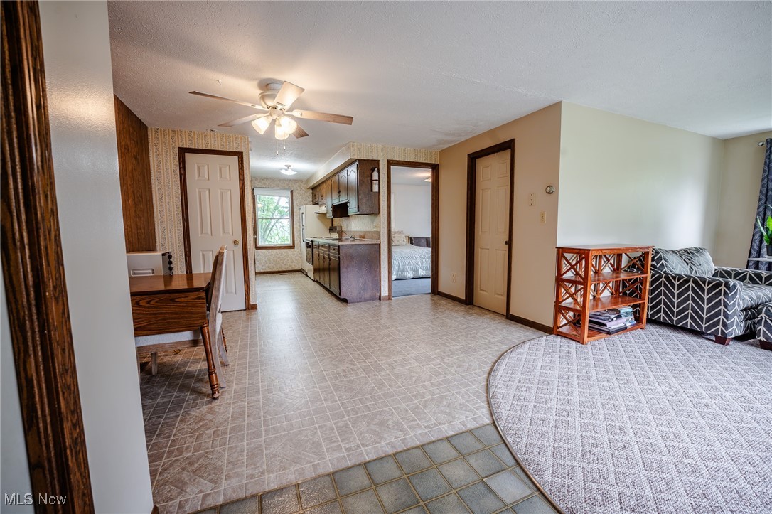 4991 Walnut Street, Sugarcreek, Ohio image 39