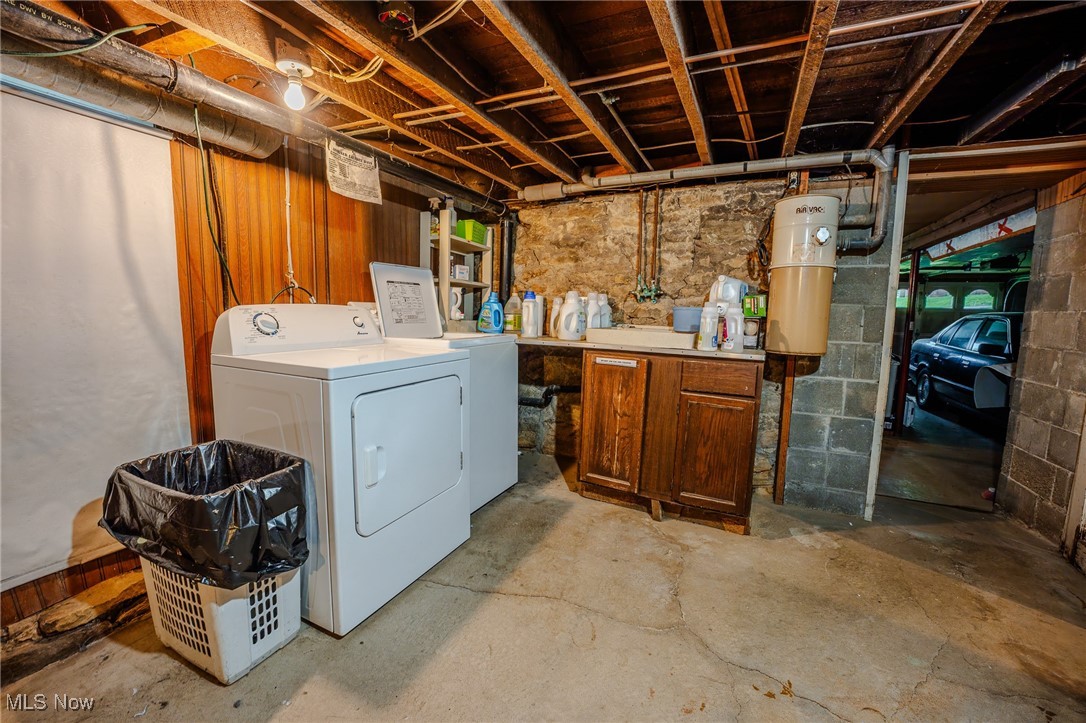 4991 Walnut Street, Sugarcreek, Ohio image 20