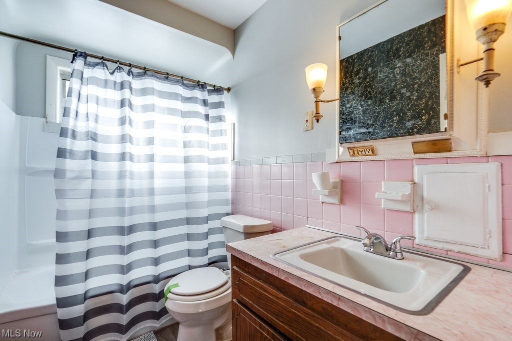 Indian Village - Residential