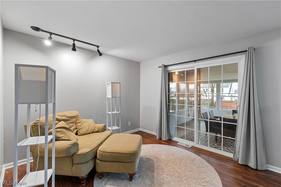 West Mar - Residential