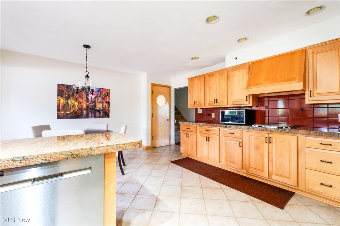2545 Knollwood Avenue, Poland, Ohio image 16