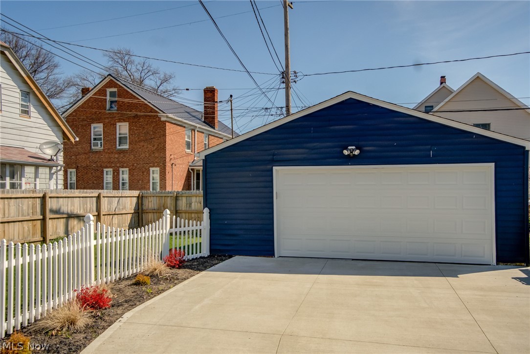 Grace Ave Allotment - Residential