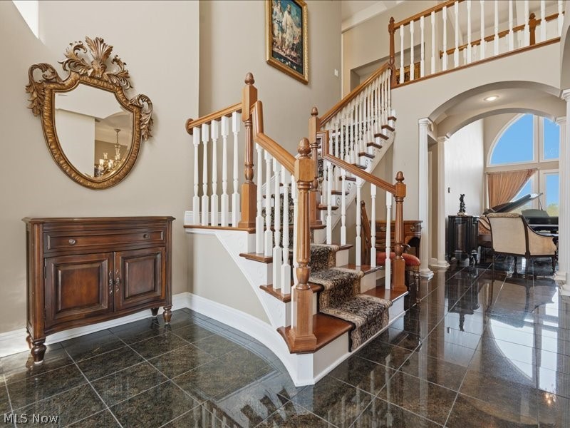 Vienna, West Virginia, 26105, United States, 6 Bedrooms Bedrooms, ,6 BathroomsBathrooms,Residential,Active,2043275