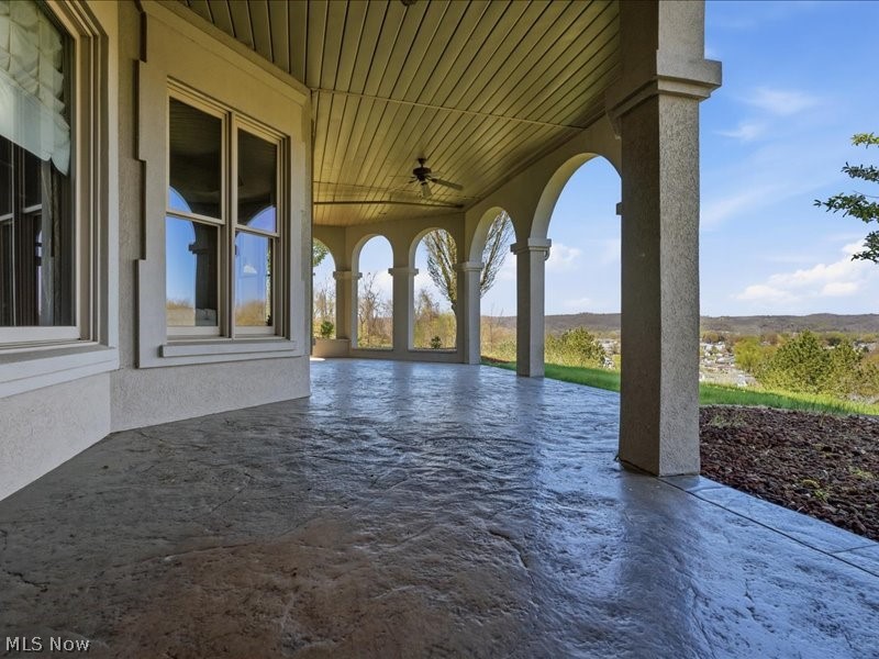 Vienna, West Virginia, 26105, United States, 6 Bedrooms Bedrooms, ,6 BathroomsBathrooms,Residential,Active,2043275