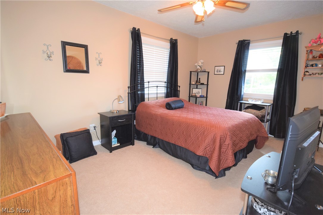 Silver Lake Little Farms - Residential