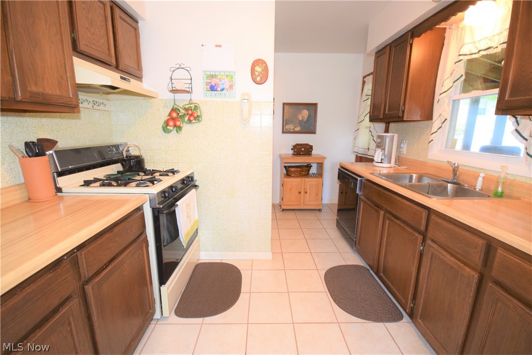 Silver Lake Little Farms - Residential