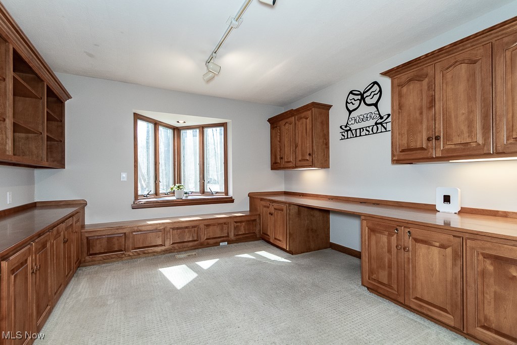 11730 Colchester Lane, Chagrin Falls, Ohio image 25