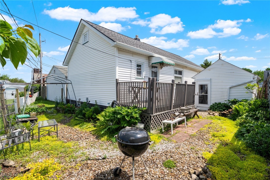 7702 Snow Road, Parma, Ohio image 11