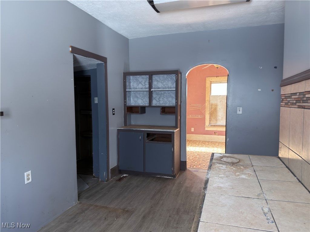 City/Wadsworth - Residential