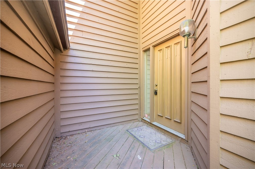 Photo of 9114 Inverrary Drive SE, Howland, OH 44484 (MLS # 5215671)