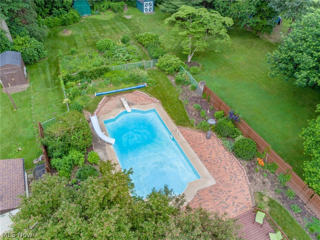 Andersons Clarendon Ave Al - Residential