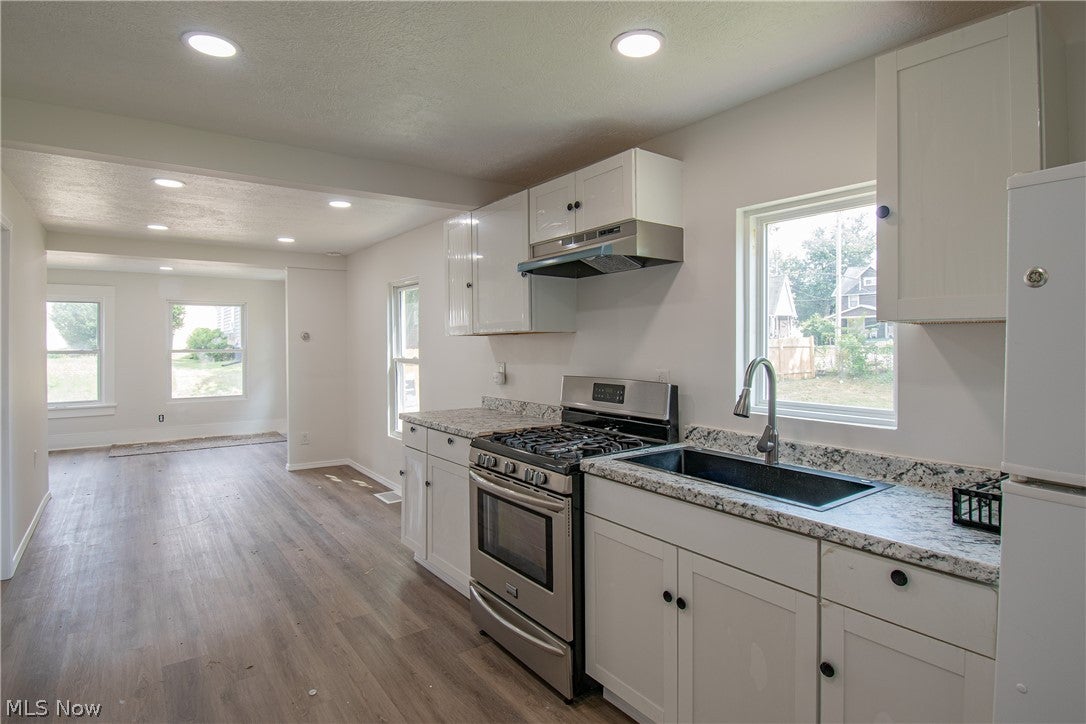 817 Halter Court NW