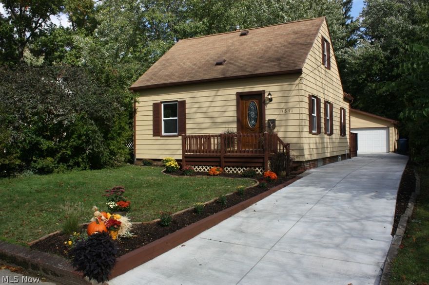 Do not miss on this gorgeous, move in ready Falls home located minutes from new shopping center and freeway. This spacious home comes with many updates including new furnace/ac, new concrete driveway, remodeled kitchen and bathroom, contemporary look refinished hardwood floors, new Pergo laminate flooring in lower level... Just too many updates to list. Conveniently located minutes from Natatorium this home features 2 spacious bedrooms and completely updated bath. Exterior and interior of this home feature fresh coat of neutral paint. Spacious living room with plenty of natural lights extends to formal dining room featuring new sliding doors leading to oversized, freshly painted deck perfect for family gathering or enjoying your coffee in the morning sun. Updated kitchen comes with new appliances (staying) as well as under cabinet lighting and backsplash. Completely remodeled bath features modern looking cabinet and vanity top as well as new bath tub and wall tiles. You will love spaci