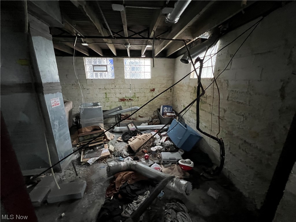 Colonial Heights 03 - Residential