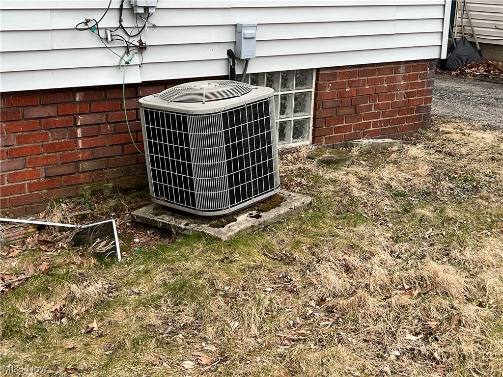 Colonial Heights 03 - Residential