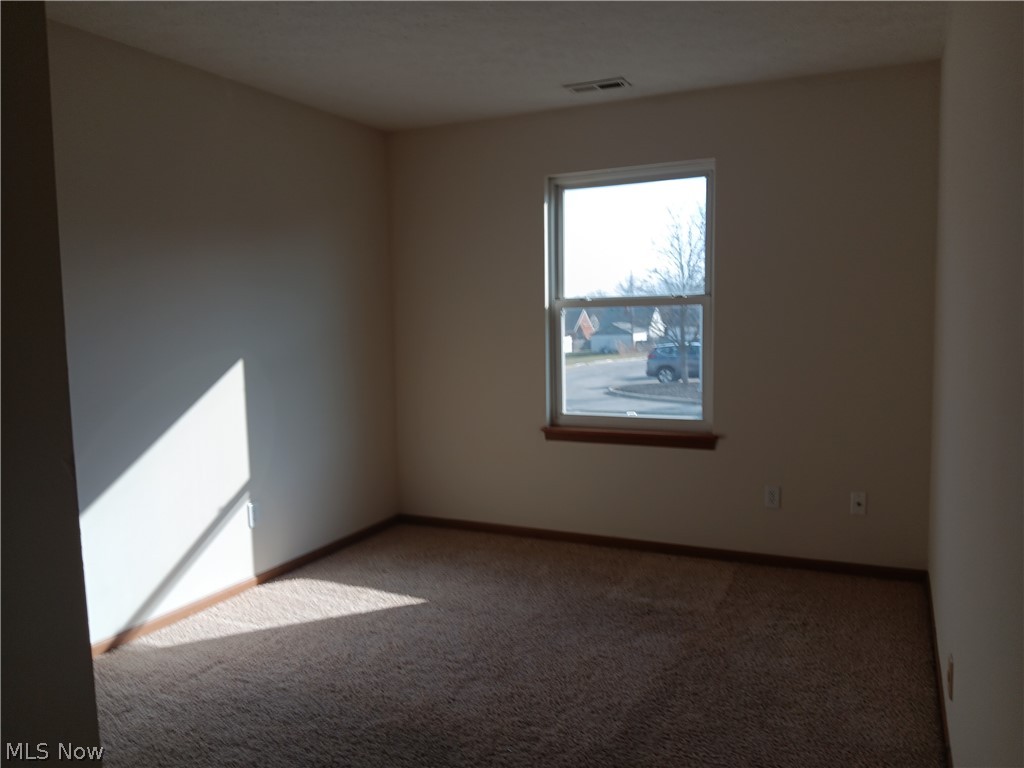 Dawn Cliff 06a - Residential Lease