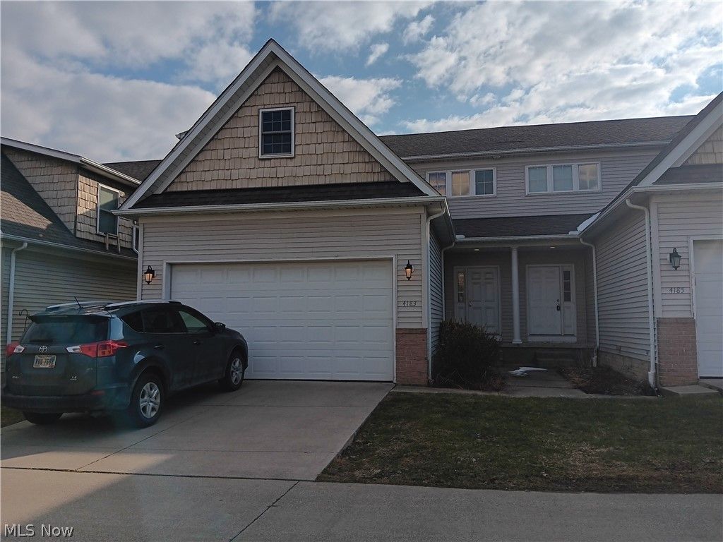 Photo of 4183 Westbrook Drive, Brooklyn, OH 44144 (MLS # 5189624)