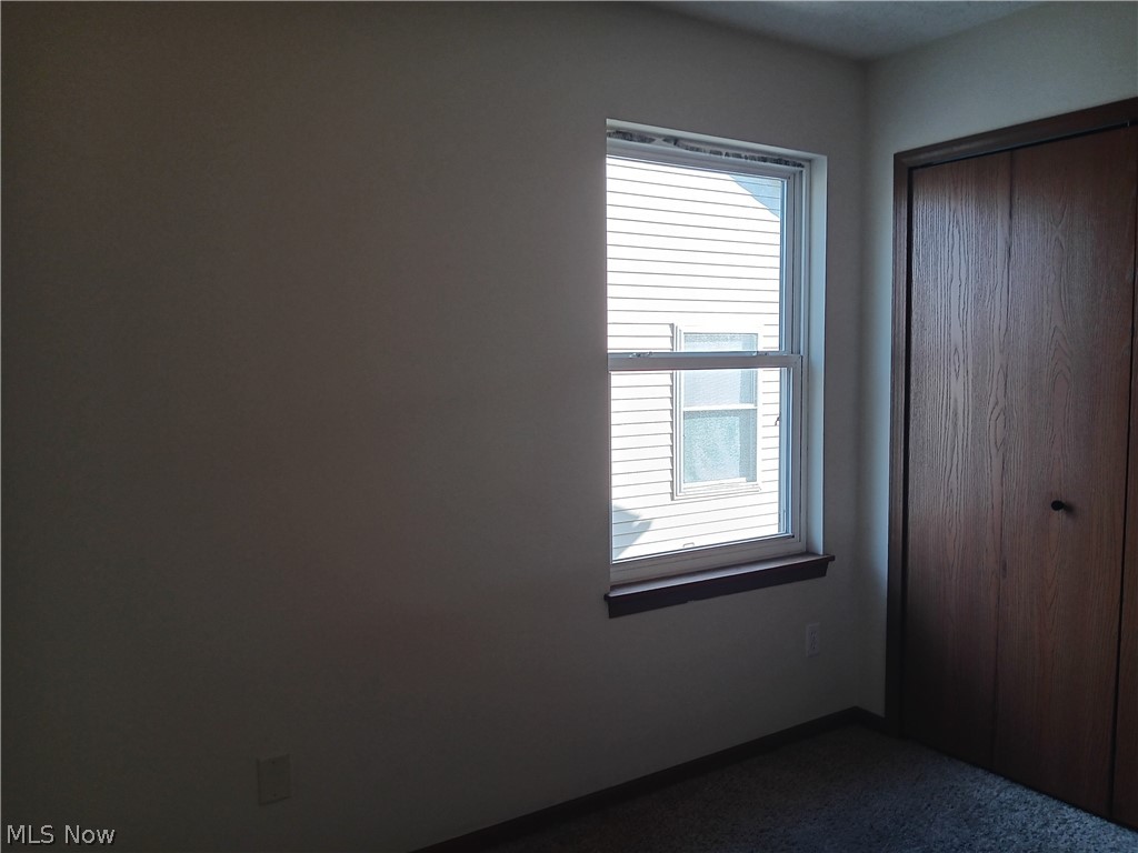 Dawn Cliff 06a - Residential Lease