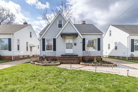 7907 Renwood Drive Parma OH 44129