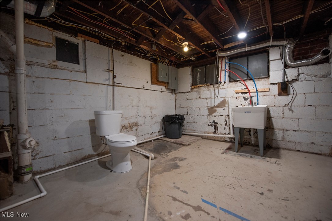 1341 Summit Avenue, Lakewood, Ohio image 41