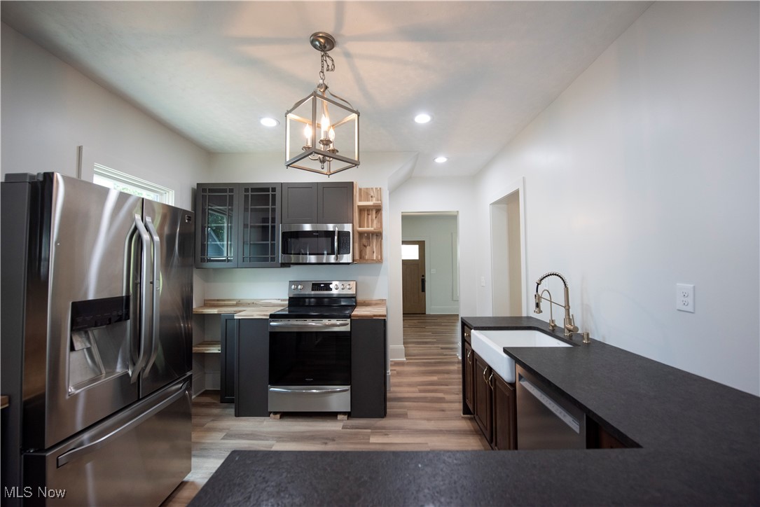 1341 Summit Avenue, Lakewood, Ohio image 10