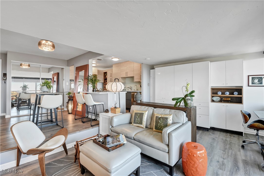 The Carlyle - Residential