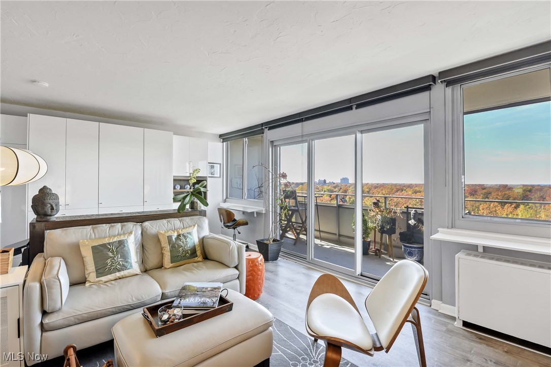 The Carlyle - Residential