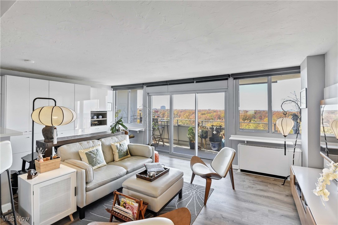 The Carlyle - Residential